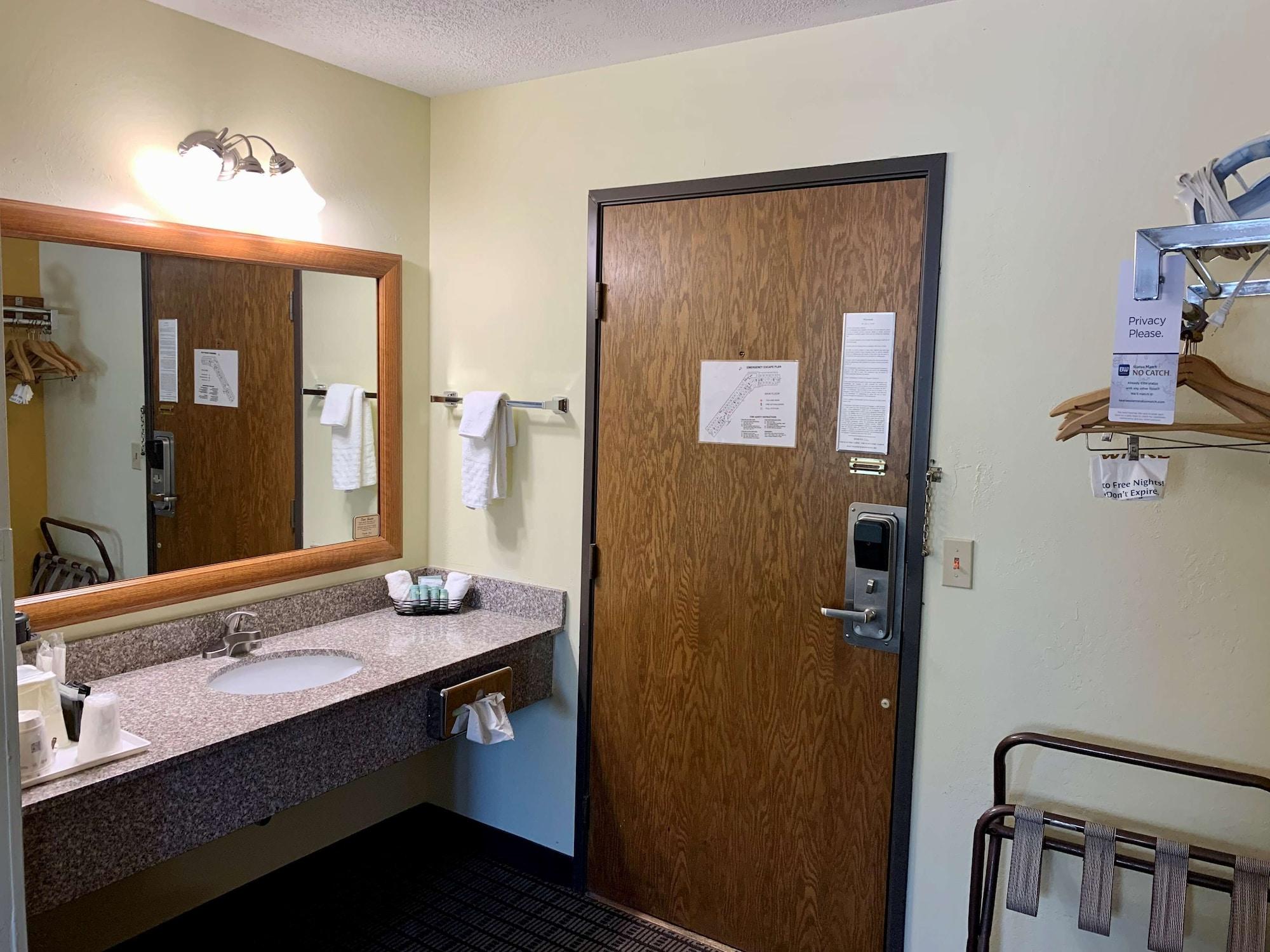 Best Western Maritime Inn Sturgeon Bay Exterior photo