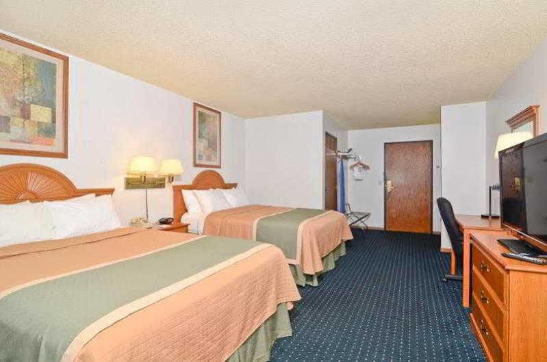 Best Western Maritime Inn Sturgeon Bay Exterior photo